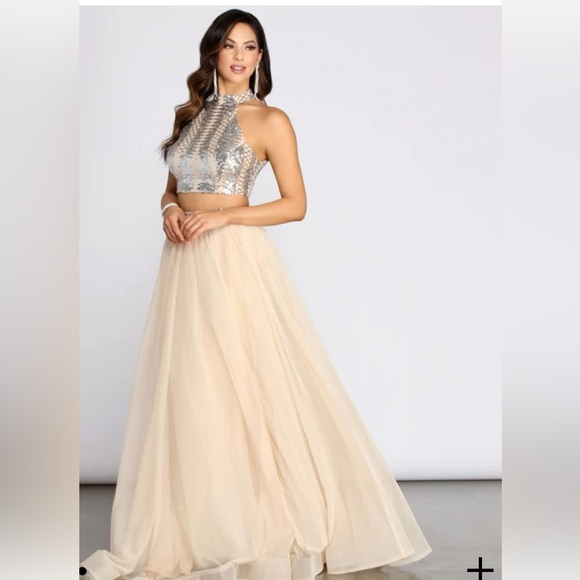 NWT WINDSOR TWO PIECE DRESS. SPECIAL OCCASION. - Picture 1 of 17